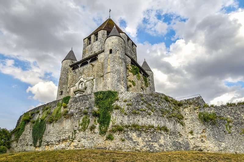 Cloud Nine Castle